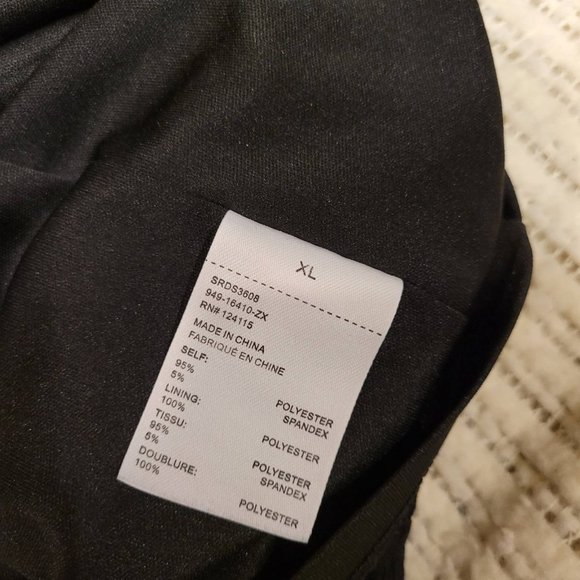 NWOT side cut out mini dress by Sopie Rue - Picture 6 of 7